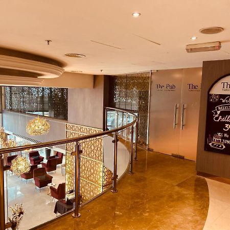 Ramada By Wyndham Doha Old Town Hotel Bagian luar foto