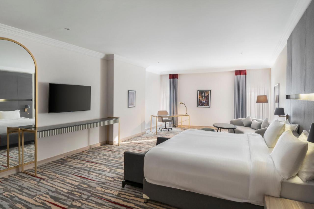 Ramada By Wyndham Doha Old Town Hotel Bagian luar foto
