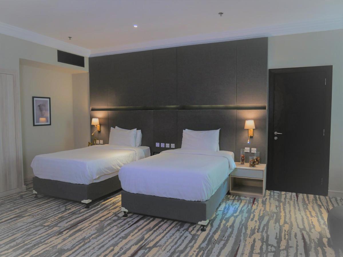 Ramada By Wyndham Doha Old Town Hotel Bagian luar foto