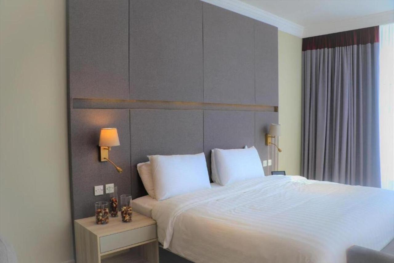 Ramada By Wyndham Doha Old Town Hotel Bagian luar foto